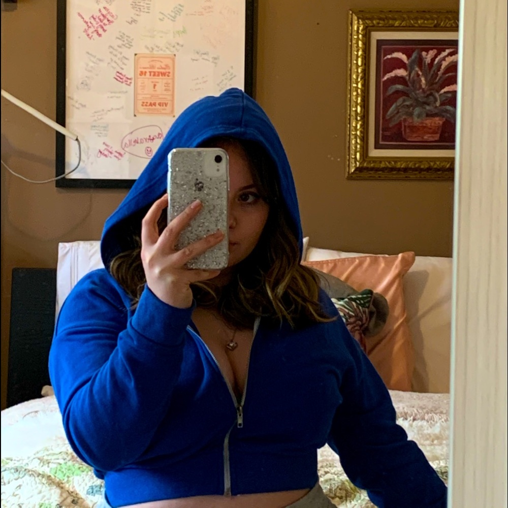 CROPPED ZIP UP HOODIE 💙